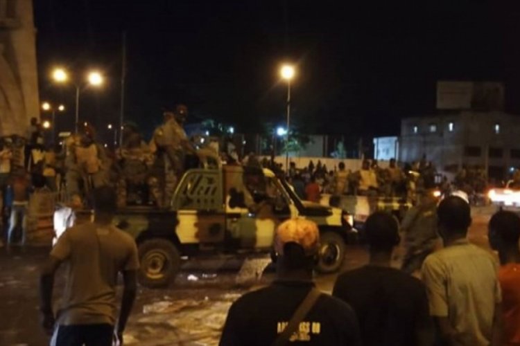 Mali'de Devlet Başkanı Keita istifa etti