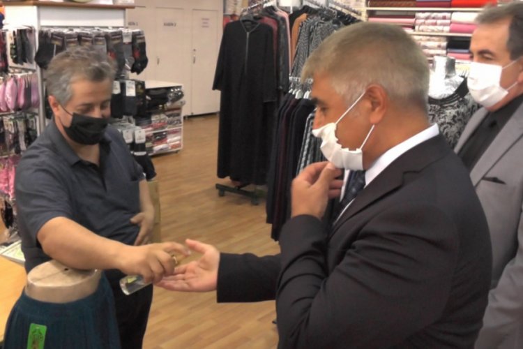 Karab&uuml;k Valisi G&uuml;rel: Yaşlılar ve kronik hastalarla ilgili kısıtlamaları planlayacağız