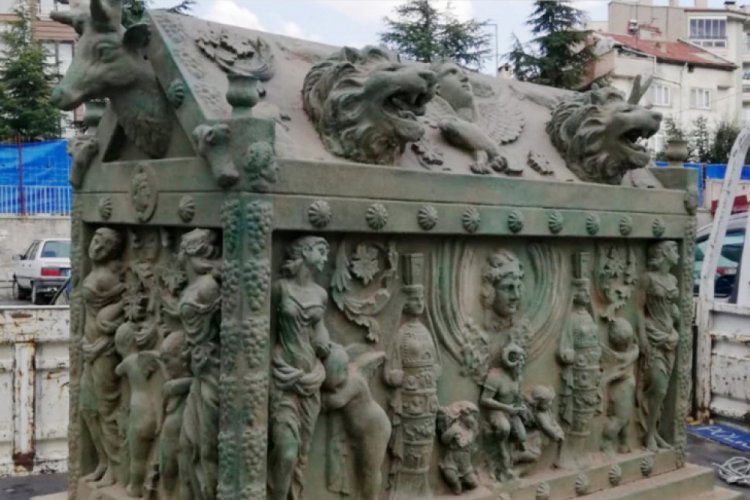 Sahte Roma lahdini satmaya &ccedil;alışan ş&uuml;pheli g&ouml;zaltına alındı
