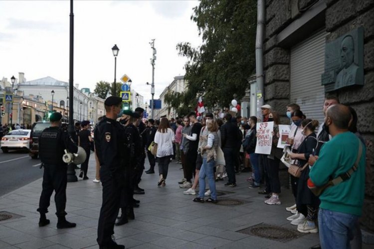 Rusya'dan Belarus'taki siyasi karışıklığa 'dışardan m&uuml;dahale edildiği' iddiası