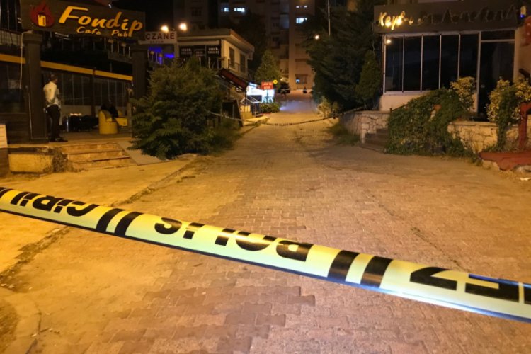 İki grup arasında silahlı &ccedil;atışma