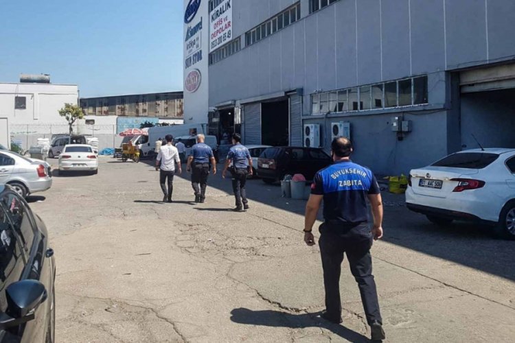 Vatandaşlardan toplanan kurban etlerinden sucuk yapacaklarmış
