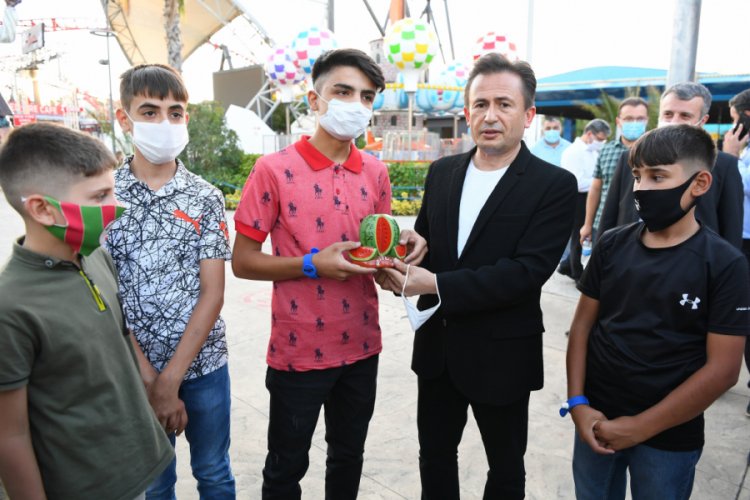Sosyal deneyin kahramanlarının İstanbul r&uuml;yası ger&ccedil;ek oldu