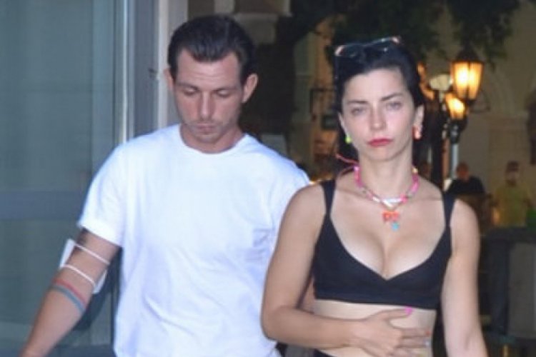 Merve Boluğur'dan 'aşk' a&ccedil;ıklaması: O benim &ouml;zelim