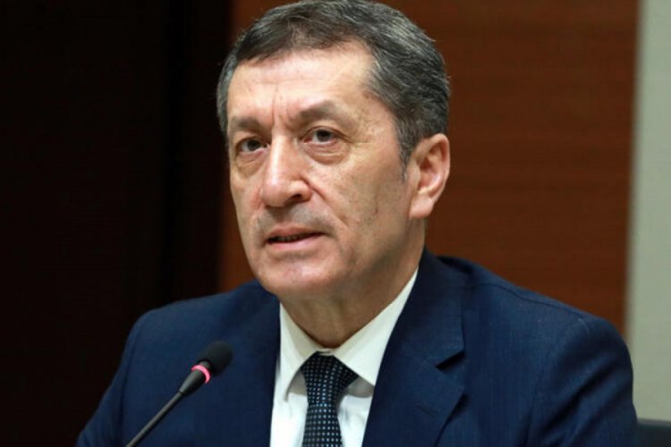 Bakan Sel&ccedil;uk: Okulları zamanında a&ccedil;maya odaklanmalıyız