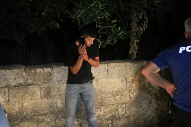 Polisten ka&ccedil;an s&uuml;r&uuml;c&uuml; kovalamaca sonucunda yakalandı