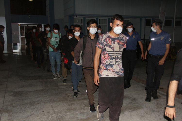 173 ka&ccedil;ak g&ouml;&ccedil;men sınır dışı edilmek &uuml;zere Edirne'ye g&ouml;nderildi