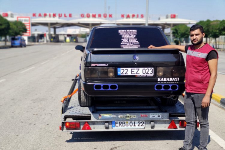 Modifiye edilen otomobili aldı, Almanya'ya g&ouml;t&uuml;r&uuml;yor