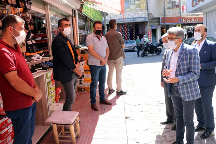 Van Valisi: Mutluluk kaynağı d&uuml;ğ&uuml;nlerimiz, acılara ev sahipliği yapmamalı