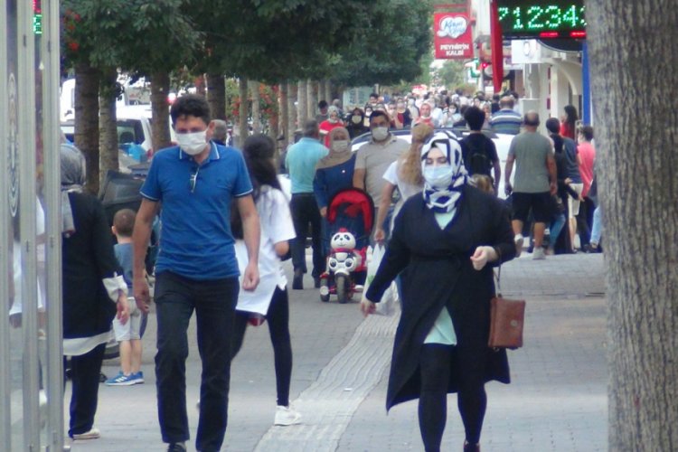 Bursa'da vaka sayıları artıyor... İneg&ouml;ll&uuml;ler koronaya kafa tutuyor