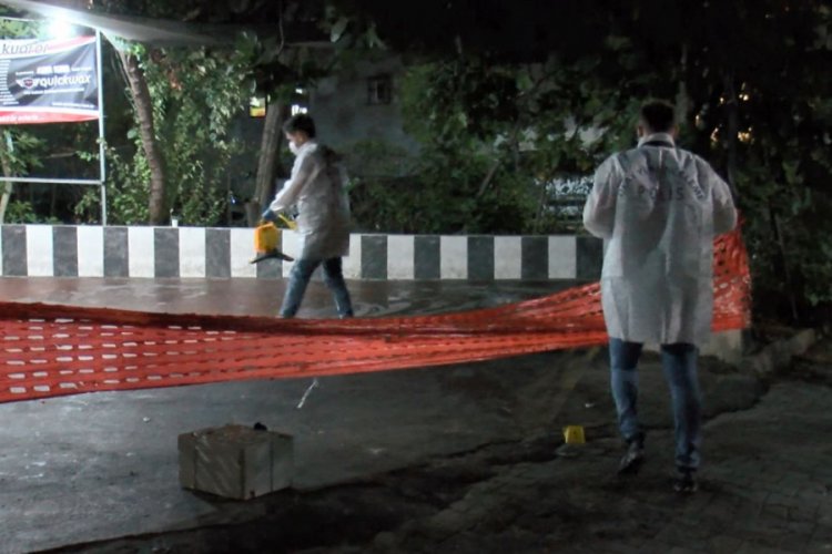 Aracından iner inmez silahlı saldırıya uğradı