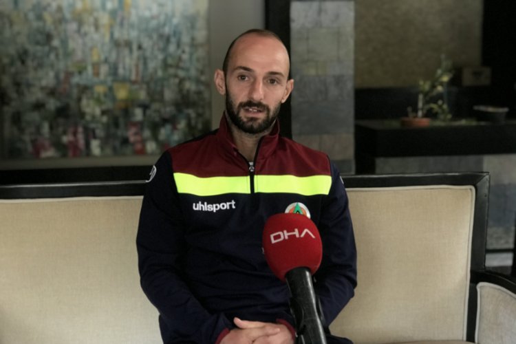 Efecan Karaca: Daha iyi bir Alanyaspor izlettirmek istiyoruz, &ccedil;ıta y&uuml;kseldi