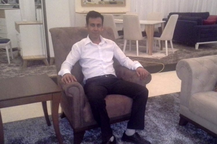 Kızının d&uuml;ğ&uuml;n&uuml; i&ccedil;in barışan eşini, kıskan&ccedil;lık y&uuml;z&uuml;nden &ouml;ld&uuml;rm&uuml;ş