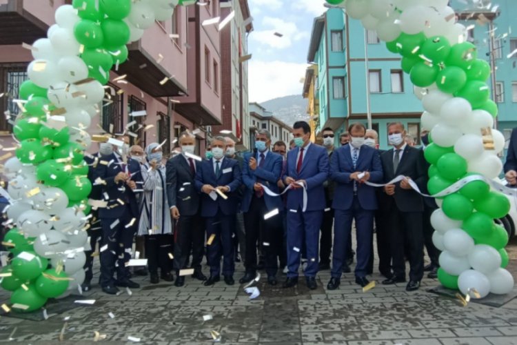 Bursa'da Oru&ccedil;bey Caddesi restore edildi, Gazzeli Ahmet Efendi K&uuml;lt&uuml;r Merkezi a&ccedil;ıldı