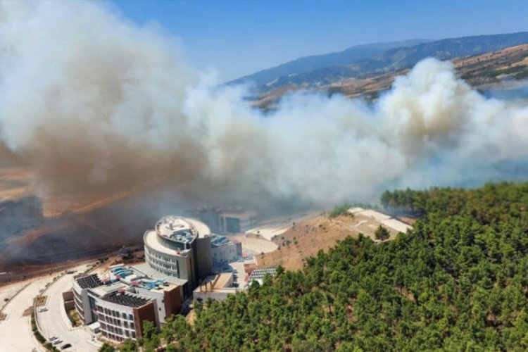 Hatay Kırıkhan'da korkutan yangın
