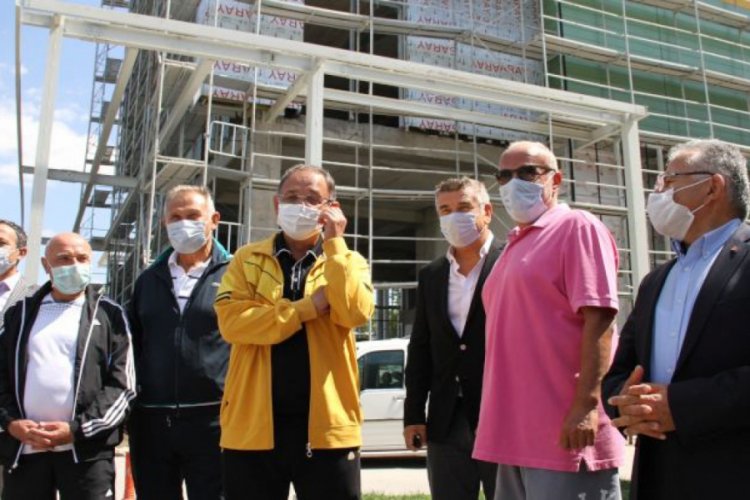 "Yapılmaması gereken yerlere yıllardır bina yapılıyor"