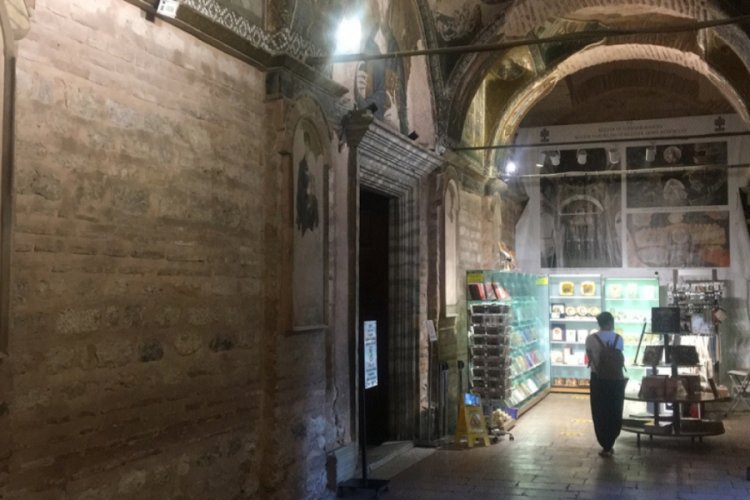 İbadete a&ccedil;ılan Kariye Camii'nin i&ccedil;i g&ouml;r&uuml;nt&uuml;lendi