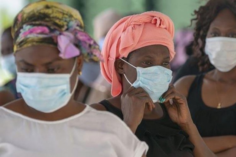 G&uuml;ney Afrika Cumhuriyeti'nde Covid-19 hız kesmiyor