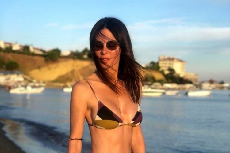 Defne Samyeli, bikinili pozlarıyla nefes kesti