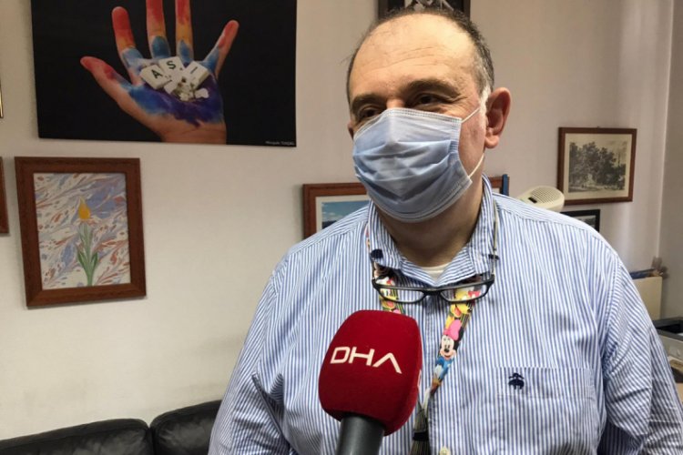 Bilim Kurulu &uuml;yesi Kara: Kurallara uyumda gevşeme, rakamları y&uuml;kseltti