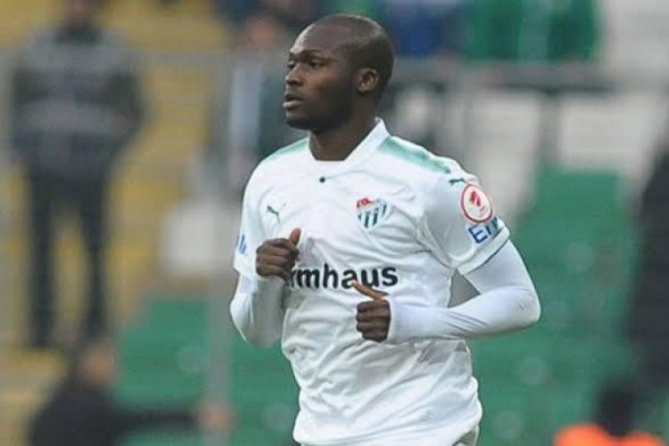 Moussa Sow, &Uuml;mraniyespor'da