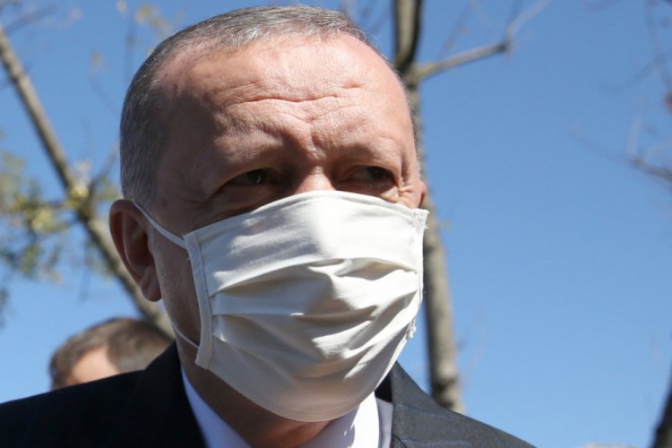 Cumhurbaşkanı Erdoğan: Her ge&ccedil;en g&uuml;n hamdolsun daha iyiye gidiyoruz