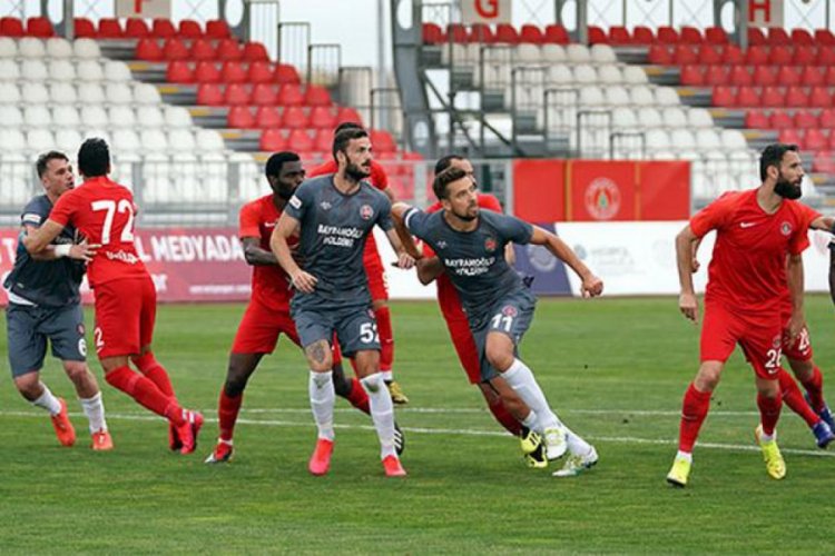 &Uuml;mraniyespor'da 2 futbolcunun koronavir&uuml;s test sonucu pozitif &ccedil;ıktı