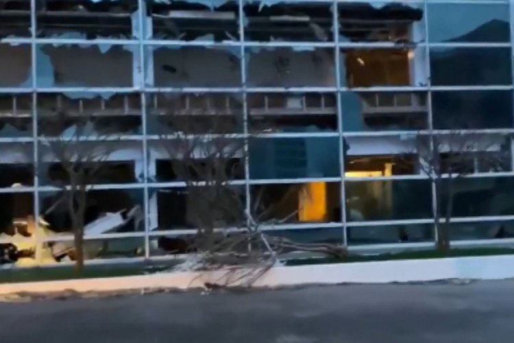 Laura Kasırgası'nda bilan&ccedil;o: 6 &ouml;l&uuml;, 500 bin tahliye