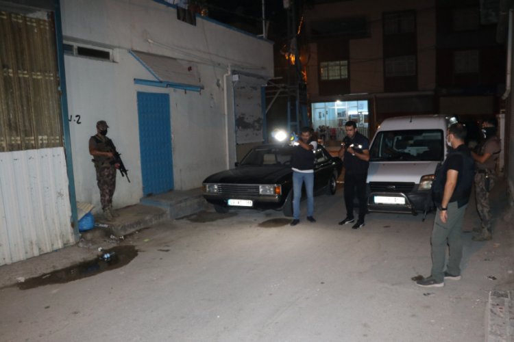 Adana'da husumetliler arasında silahlı kavga