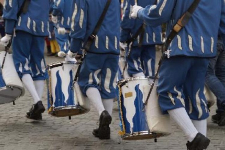 Almanya'nın en b&uuml;y&uuml;k karnavalına koronavir&uuml;s iptali