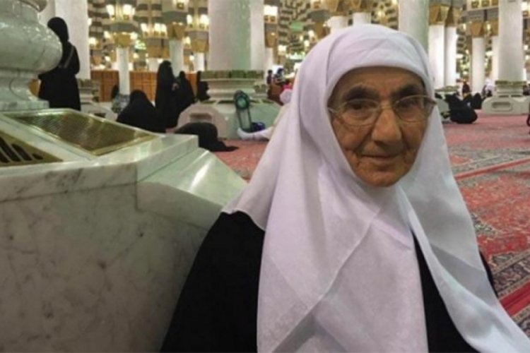 Dr. Ayşe H&uuml;meyra &Ouml;kten Medine'de vefat etti