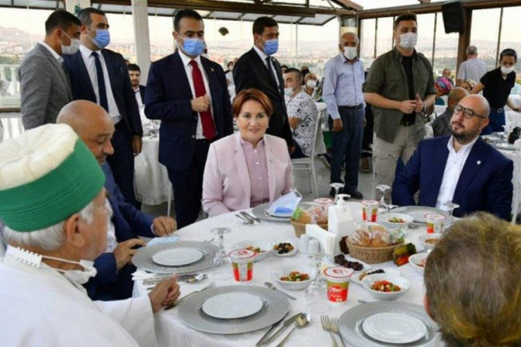 Akşener: Atat&uuml;rk ve silah arkadaşlarının doğru d&uuml;r&uuml;st anılmadığı bir g&uuml;ndeyiz
