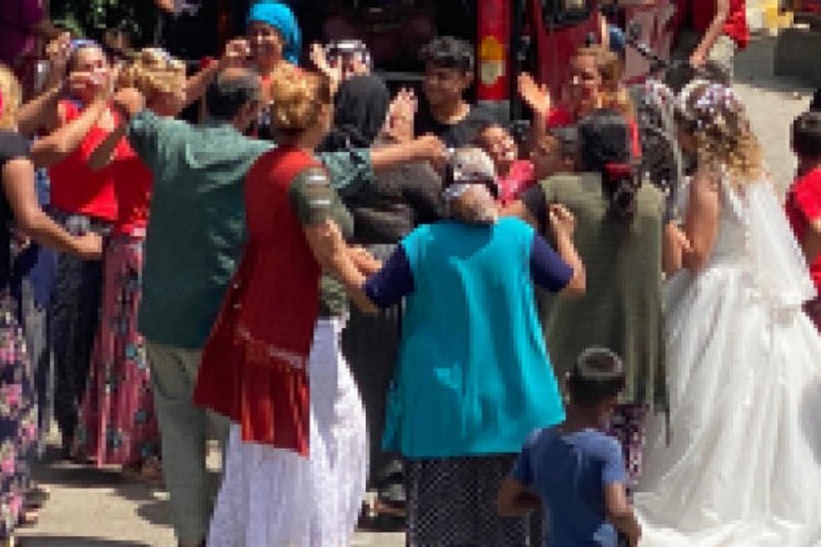 İstanbul Valisi Yerlikaya duyurdu: D&uuml;ğ&uuml;nlerde yeni d&ouml;nem başladı