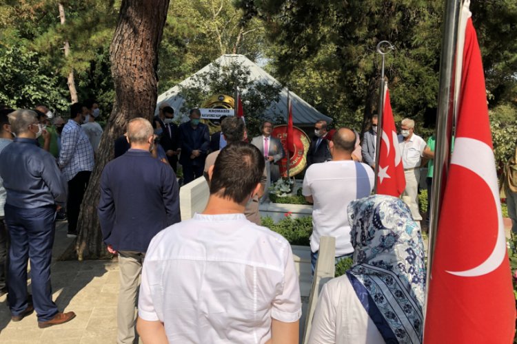Bursalı şehit Asteğmen Okay, mezarı başında dualarla anıldı