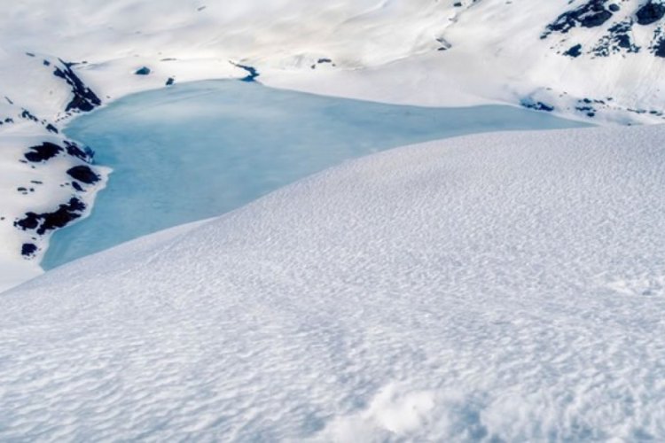 Buzul göletleri 28 yılda yüzde 50'den fazla genişledi