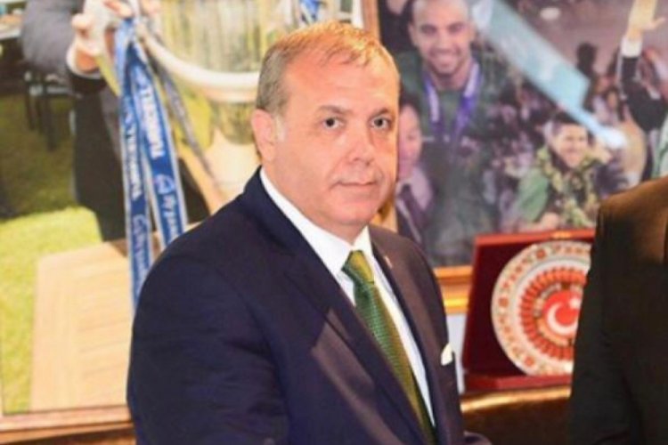 Başkan Kamat'tan Burak Kapacak a&ccedil;ıklaması
