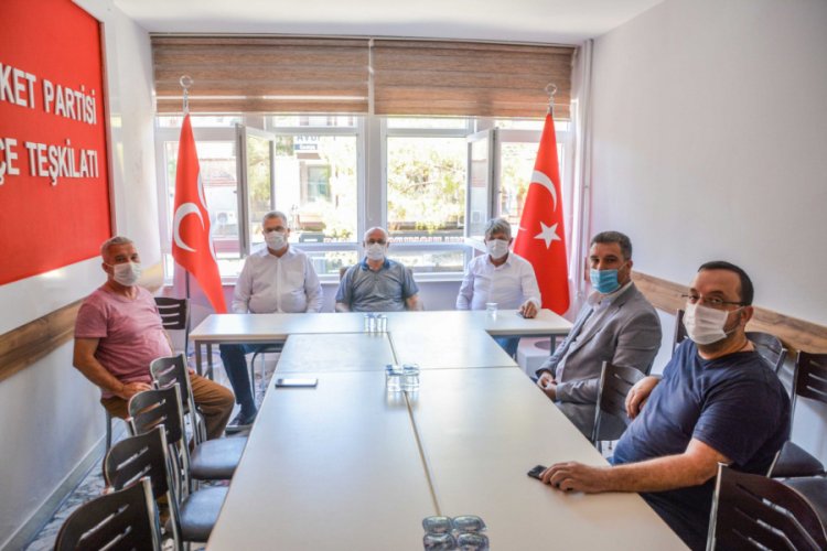 Bursa Karacabey Belediye Başkanı &Ouml;zkan'dan MHP il&ccedil;e teşkilatına ziyaret