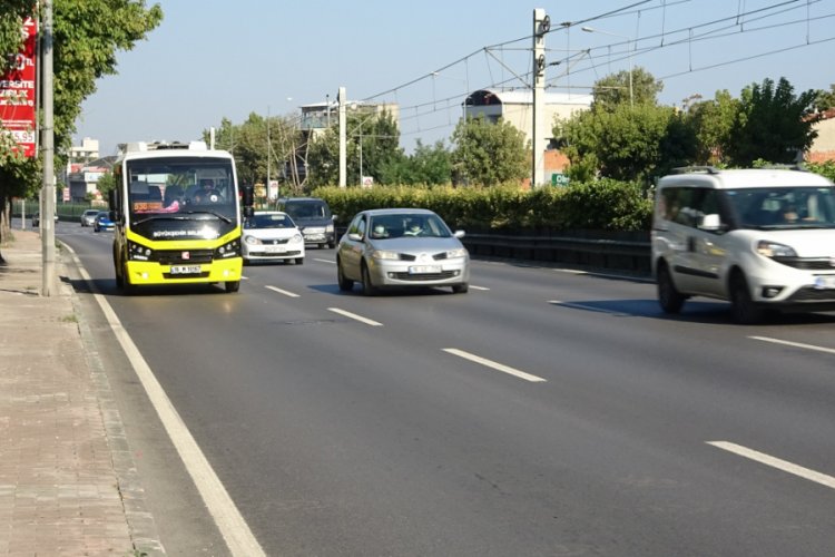 Bursa'da tek teker &uuml;zerinde &ouml;l&uuml;me davetiye &ccedil;ıkardı