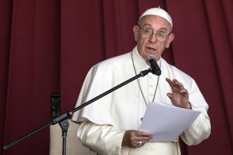Papa, &ccedil;ocuk istismarcısının istifasını kabul etti