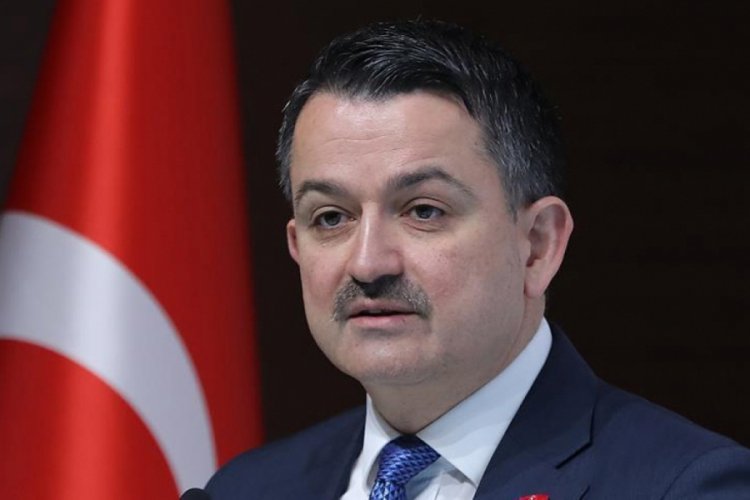 Bakan Pakdemirli'den kuru &uuml;z&uuml;m fiyatıyla ilgili a&ccedil;ıklama