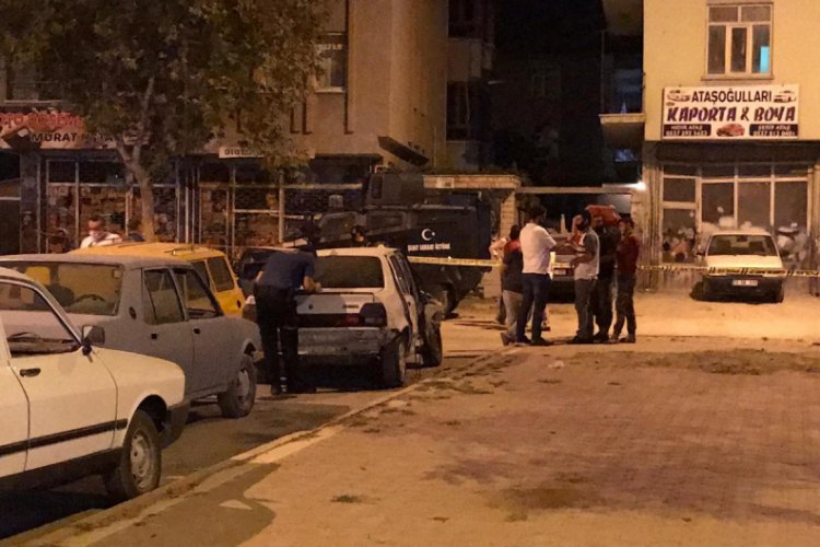 Ş&uuml;pheli şahıs polisi harekete ge&ccedil;irdi