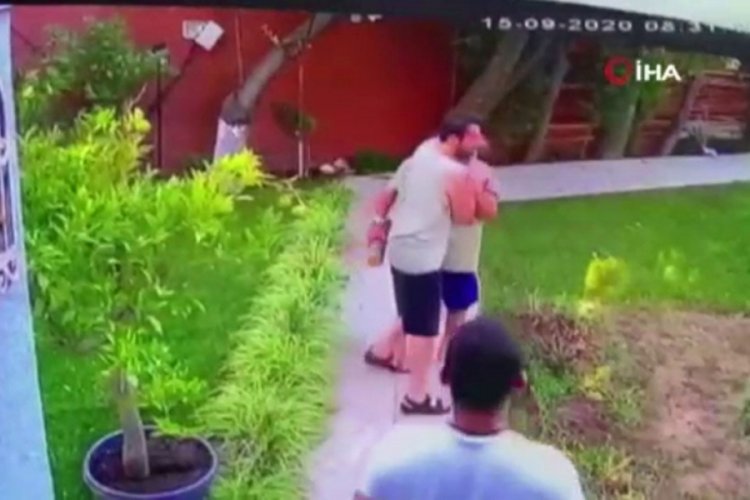 Halil Sezai'nin yaşlı adamı darp etme anının yeni g&ouml;r&uuml;nt&uuml;leri ortaya &ccedil;ıktı