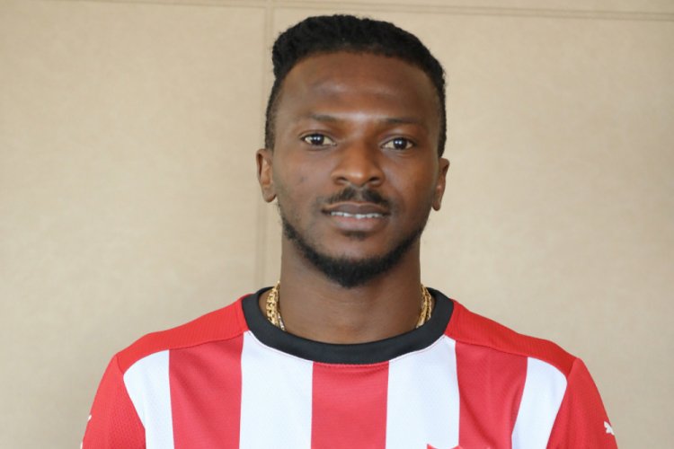 Demir Grup Sivasspor, Kayode ile anlaştı