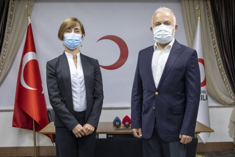 1 milyar doz aşı i&ccedil;in &ccedil;alışıyorlar