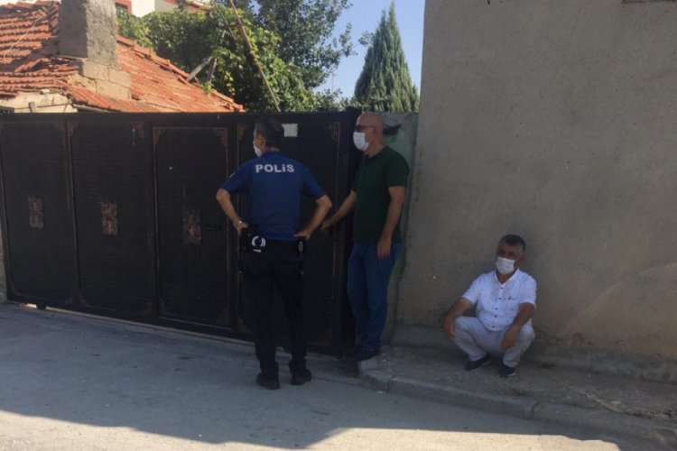 87 yaşındaki adam eşini &ouml;ld&uuml;r&uuml;p, intihar etti