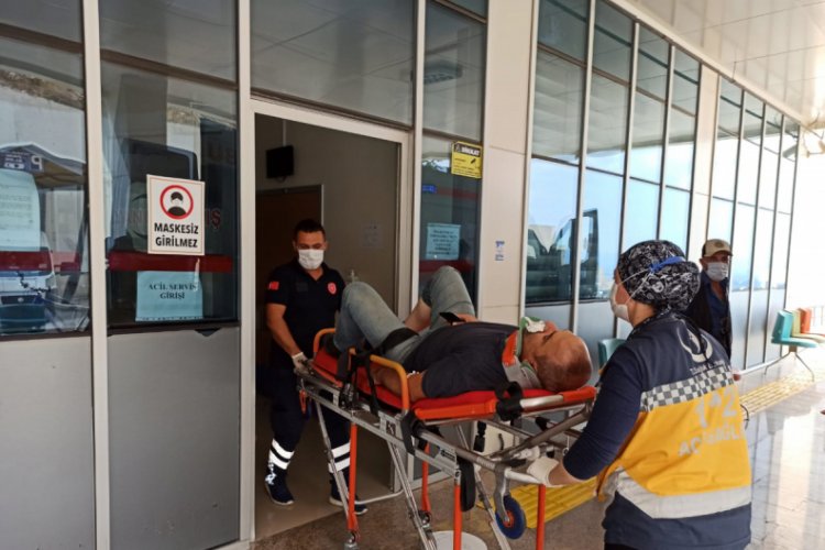 Bursa'da tır ile LPG tankeri &ccedil;arpıştı! 1 yaralı