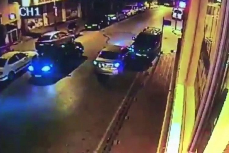 Aracıyla caddeyi savaş alanına &ccedil;evirdi