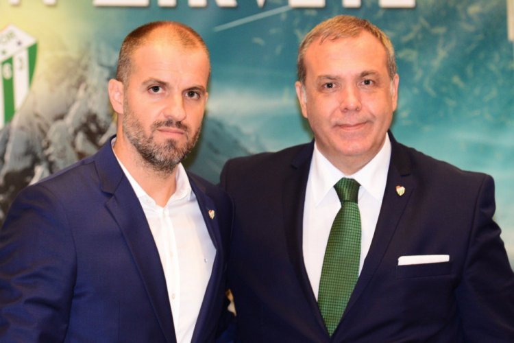 Bursaspor'da g&ouml;zler Başkan Kamat'a &ccedil;evrildi!