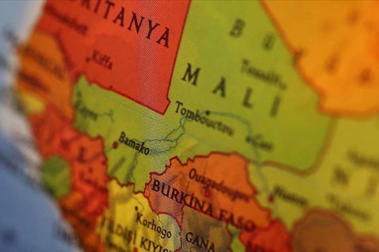 Mali'de sivil cumhurbaşkanını belirleyecek komisyon toplanıyor
