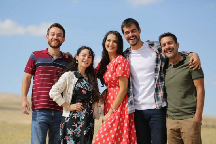 G&ouml;n&uuml;l Dağı dizisinin kadrosu a&ccedil;ıklandı!